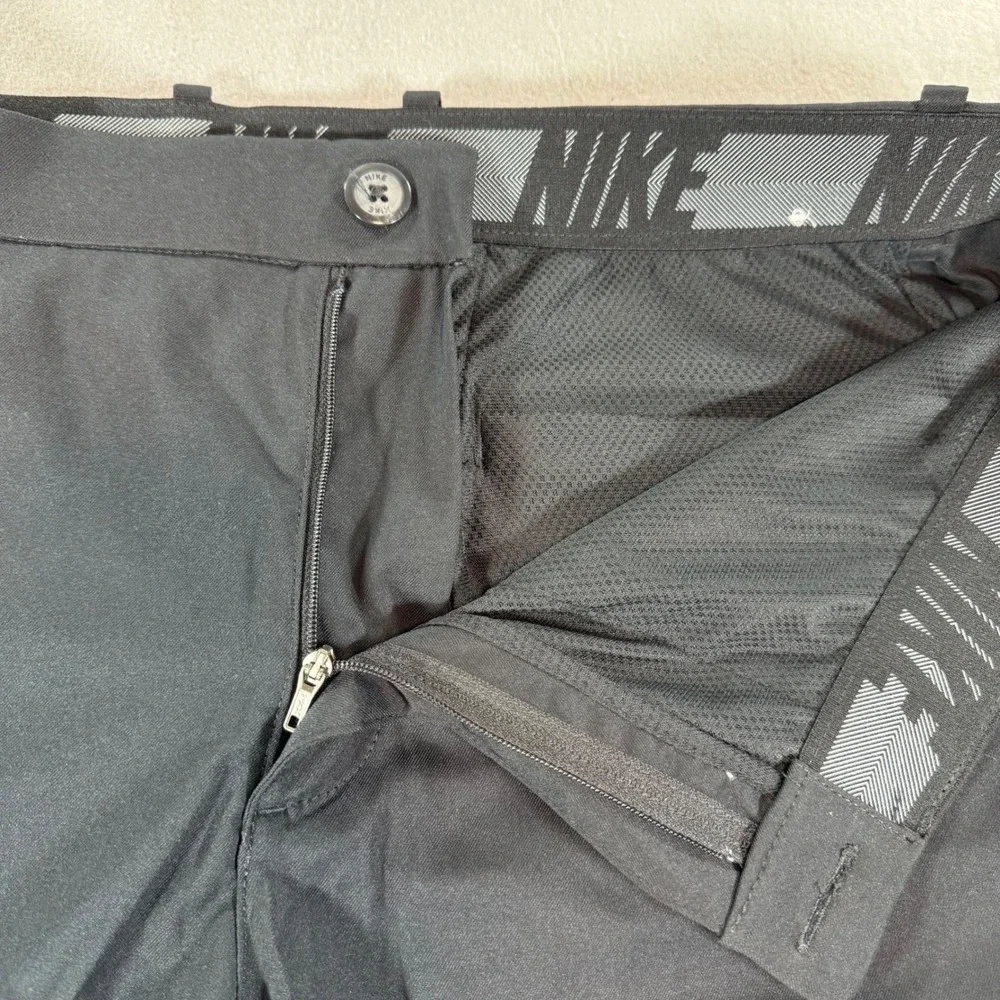 Nike Dri-FIT Golf Shorts Mens 38 Black Flat Front Performance Stretch Activewear